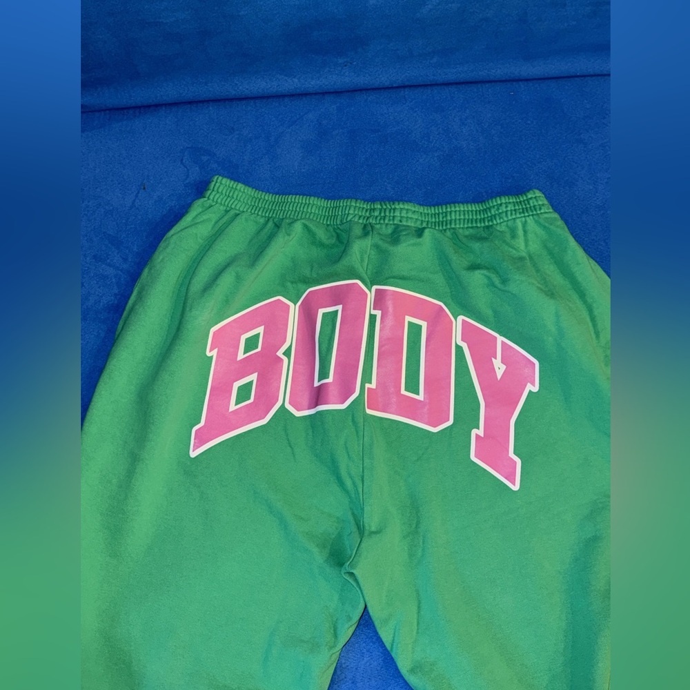 BODY BY RAVEN TRACY SWEATS